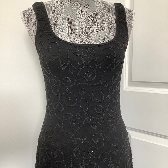 Vintage Cache Sleeveless Black fully Beaded Long Evening Gown, Size M - Picture 14 of 15